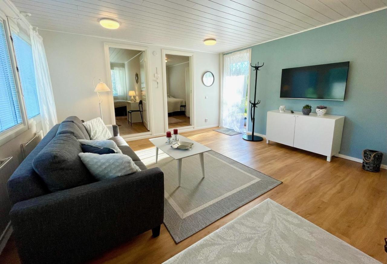 Cozy Renovated House With A Lot Of Parking Space. Haparanda  Exterior photo